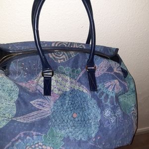 LARGE TOTE BY ABBI